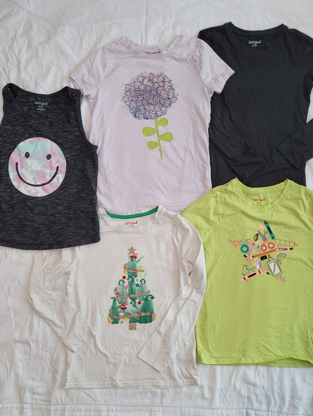 BUNDLE OF 5 Cat & Jack - Graphic Tees